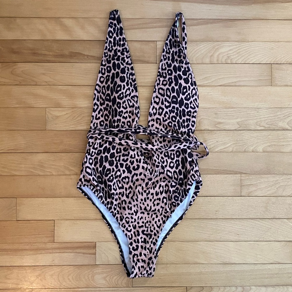 Leopard Print one piece swim suit. Never worn